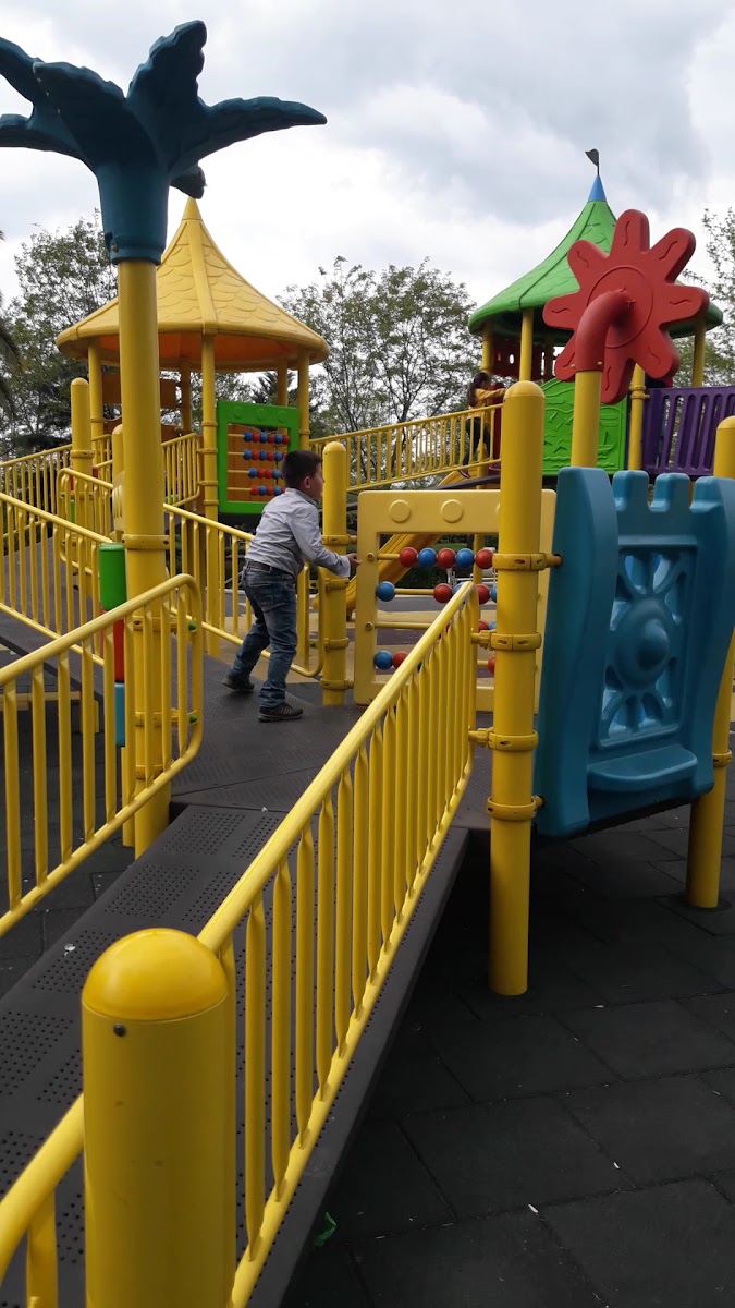 100. Yıl Parkı — fotoğraf 3