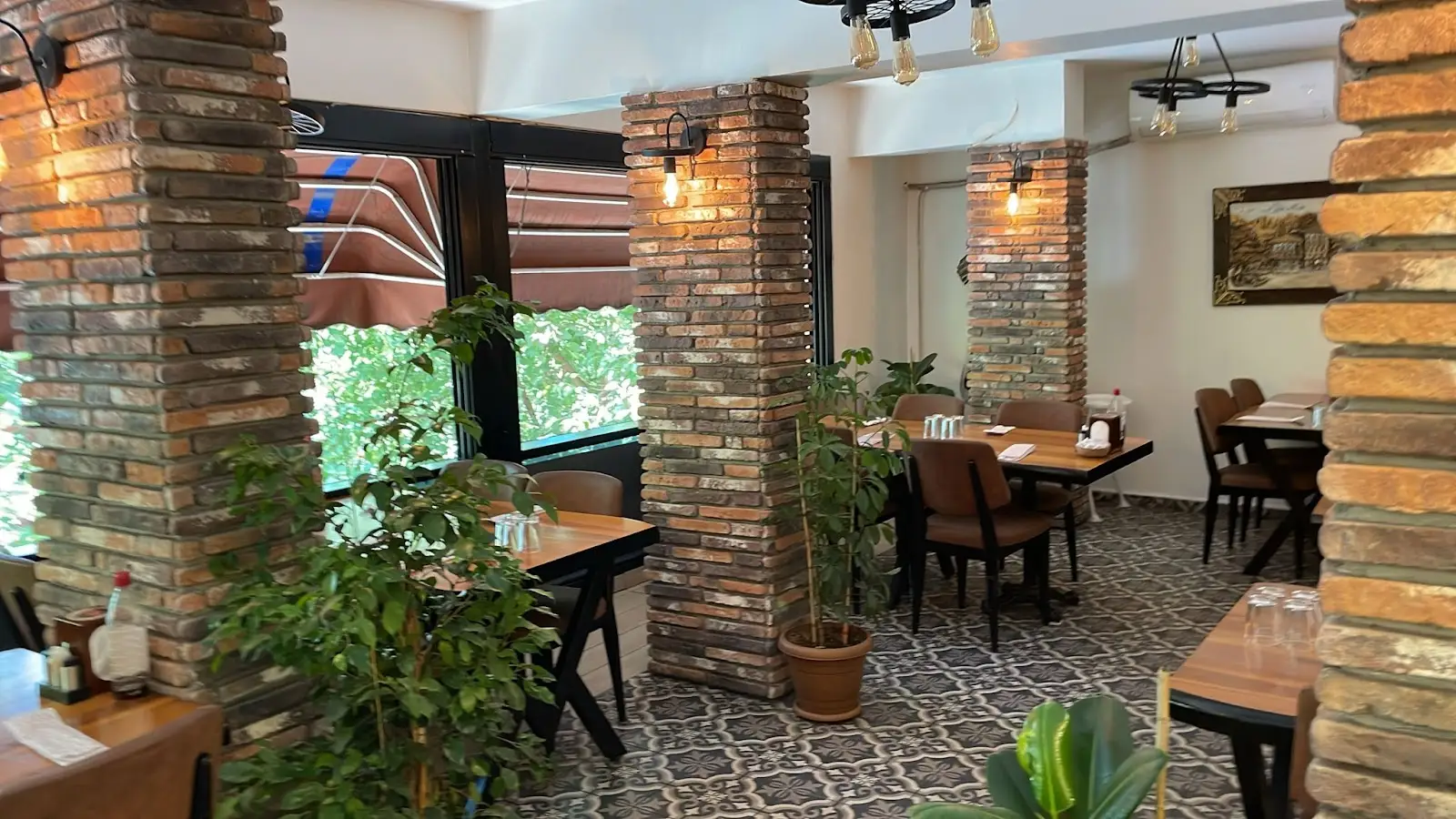 1000 Göl Pide Ve Lahmacun salonu — photo 4