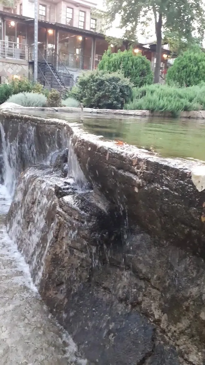 12 Şubat Kurtuluş Parkı — photo 3