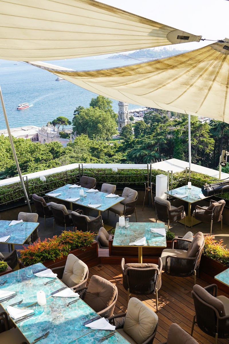 16 Roof Bar & Restaurant - Swissotel The Bosphorus — fotoğraf