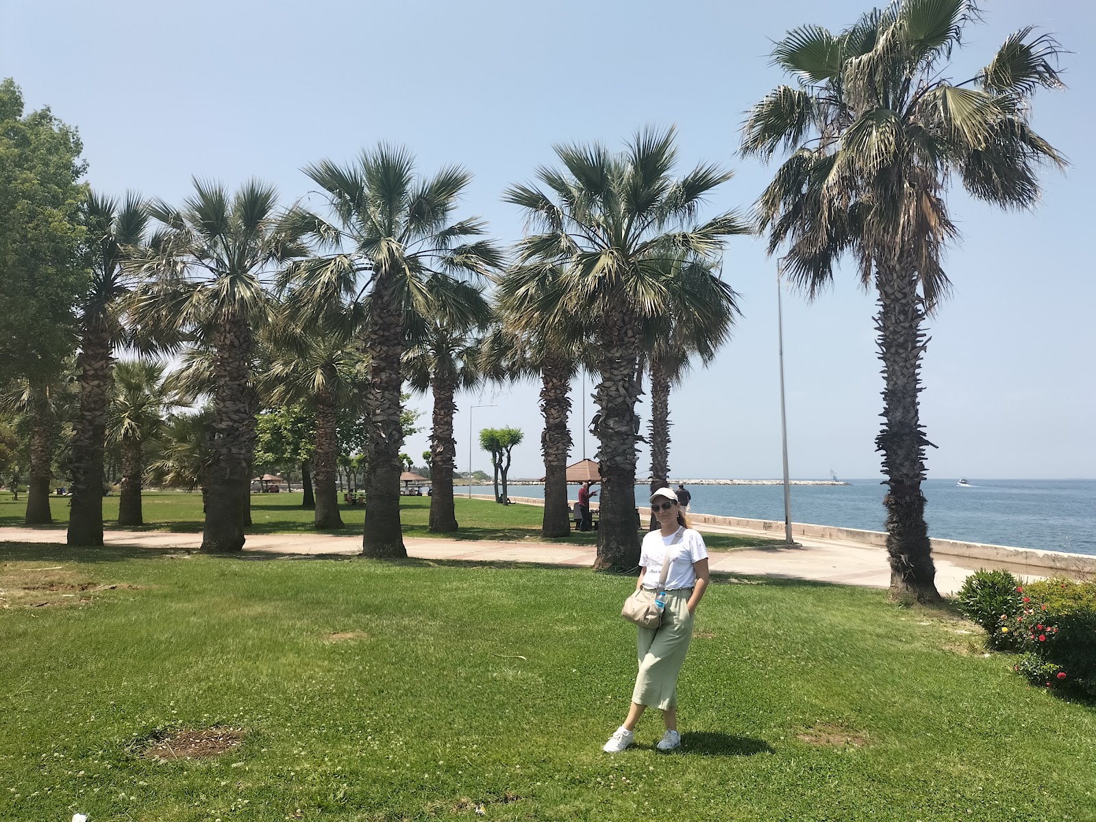 17 Ağustos Parkı — fotoğraf 4