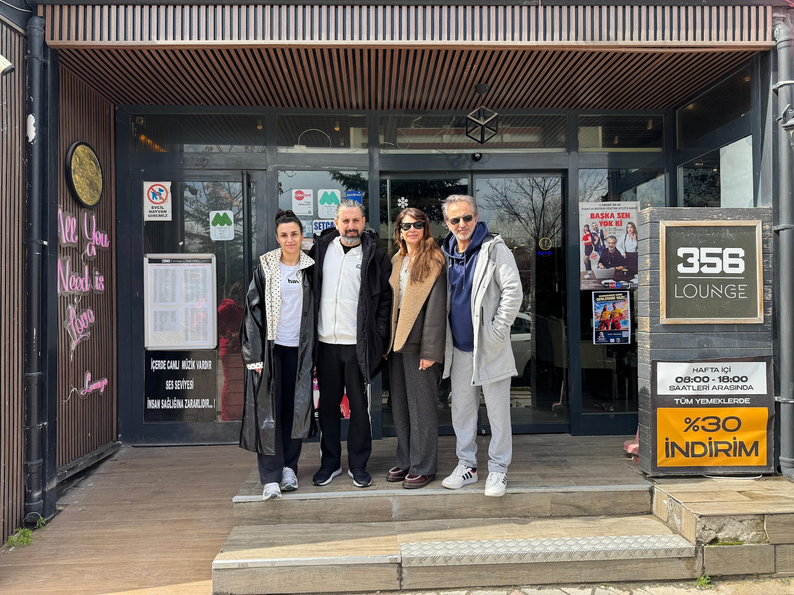 356 LOUNGE — fotoğraf