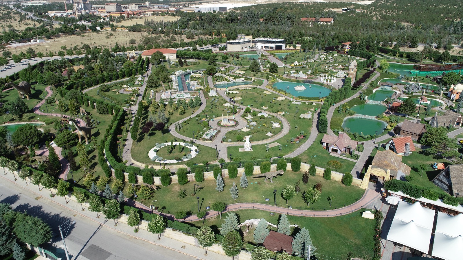 80 Binde Devr-i Alem Parkı - Meram Belediyesi — photo