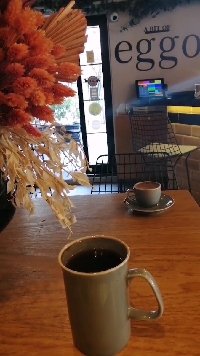 A Bit Of Eggo — fotoğraf 3