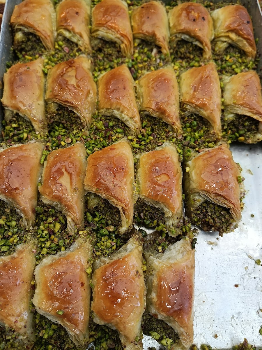 A' Saftat Anteplioglu Baklava Kadayif — photo 4