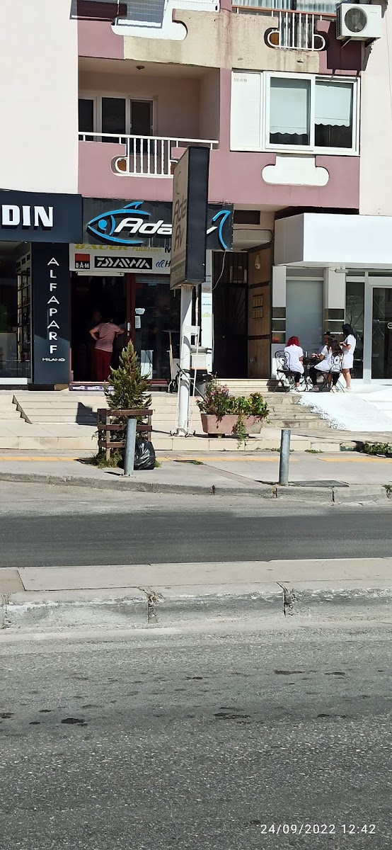 Ada Balık ve Av Malzemeleri — photo 2