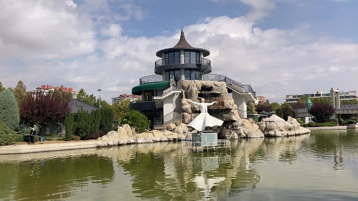 Adalet Parkı — fotoğraf 5