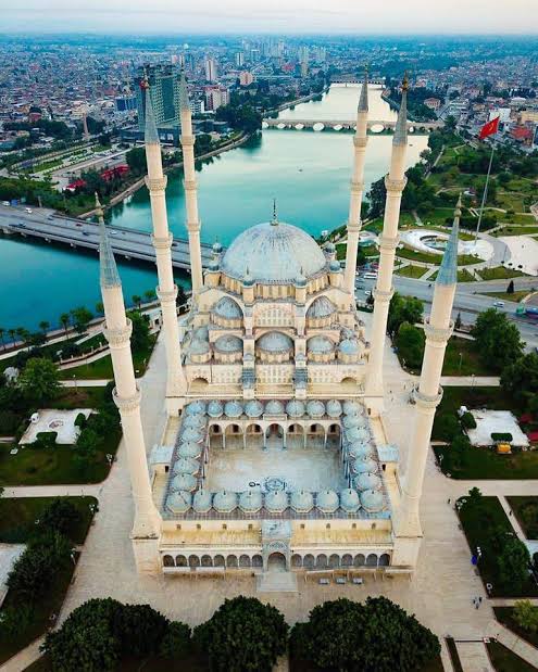 Adana — photo