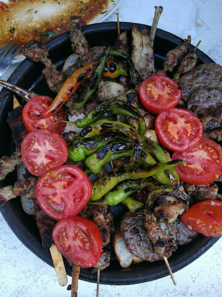 AHABURA EYUBUN YERİ SİVAS KÖFTECİSİ — fotoğraf 5