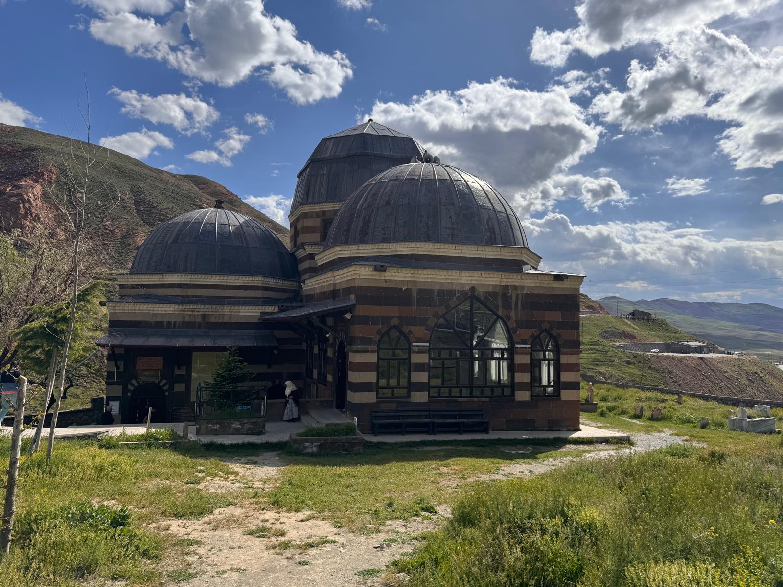 Ahmed-iHani Türbesi — fotoğraf 1