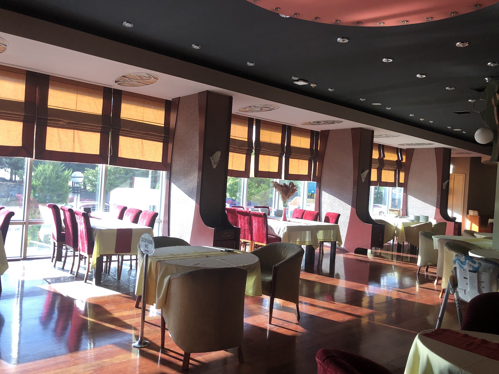 Akan Restoran — photo 2