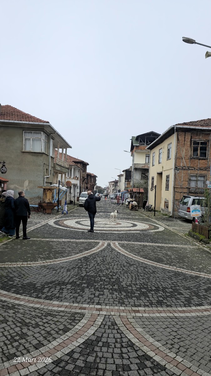 Akçakoca Tarihi Çarşısı — fotoğraf 2