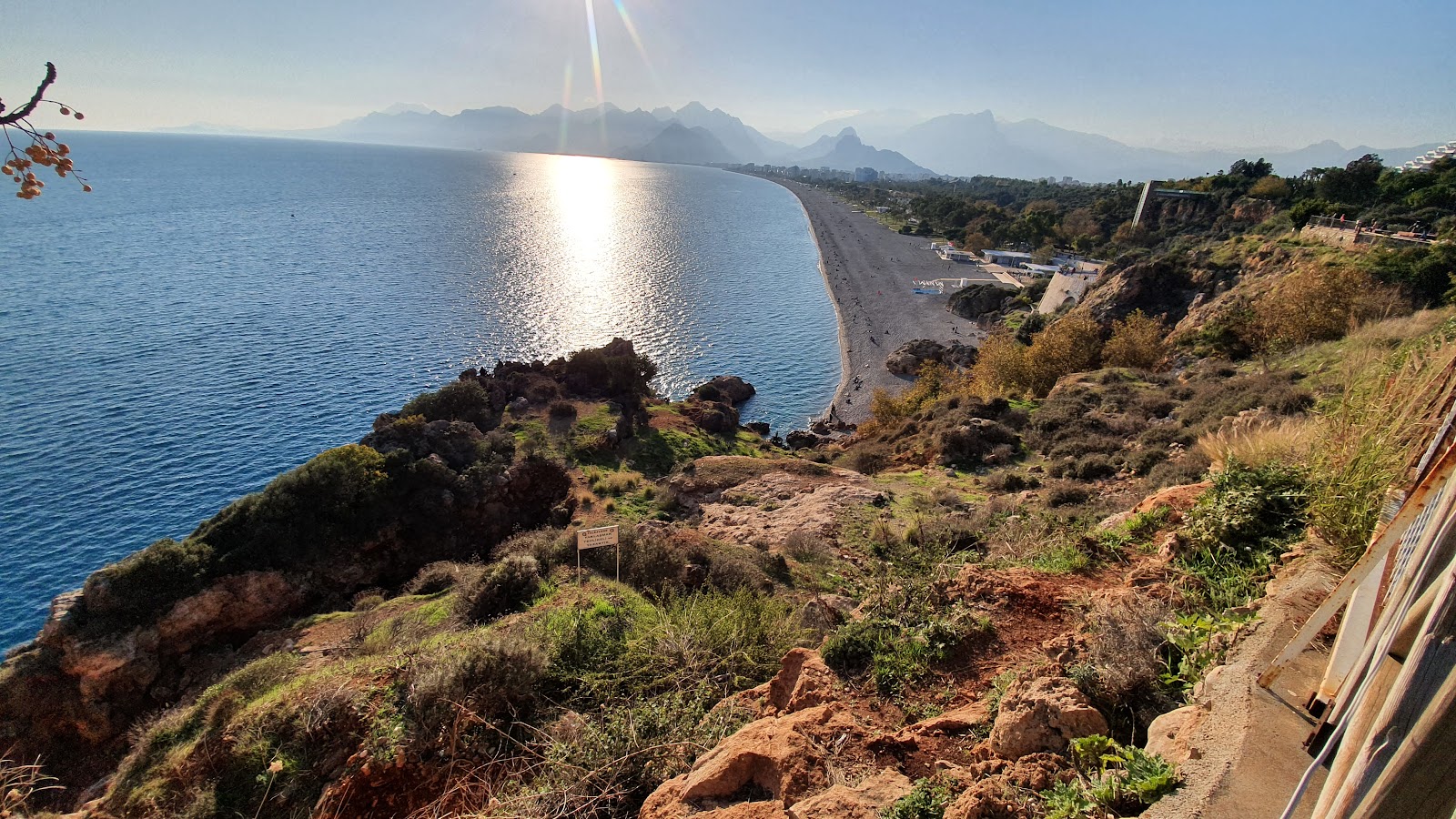 Akdeniz Kent Parkı — fotoğraf 1