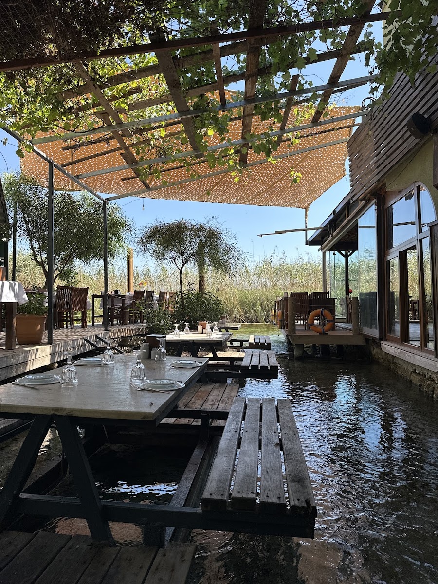 Akyaka Azmak Restoran MUĞLA — fotoğraf
