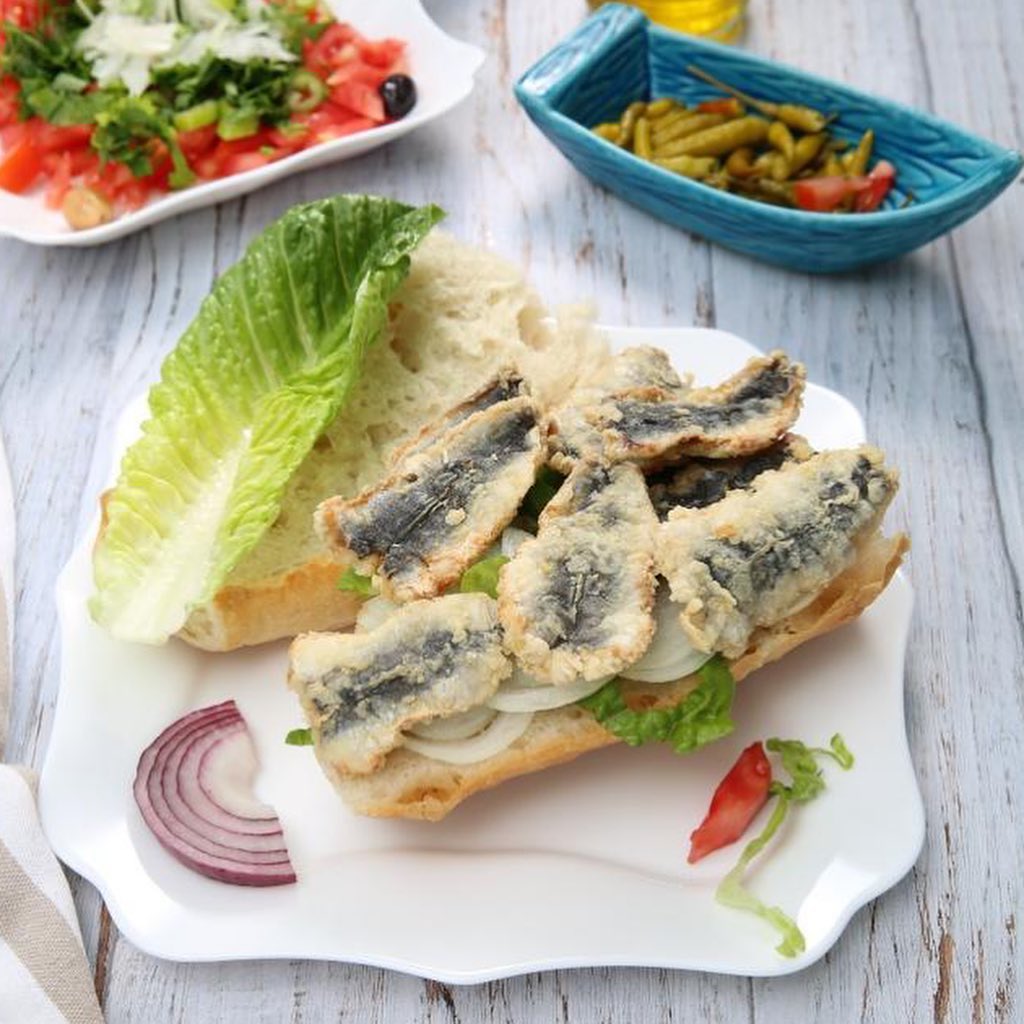 Akyaka'nın Meşhur Balık Restoranı » Sandal Balık Ekmek ® — fotoğraf 5