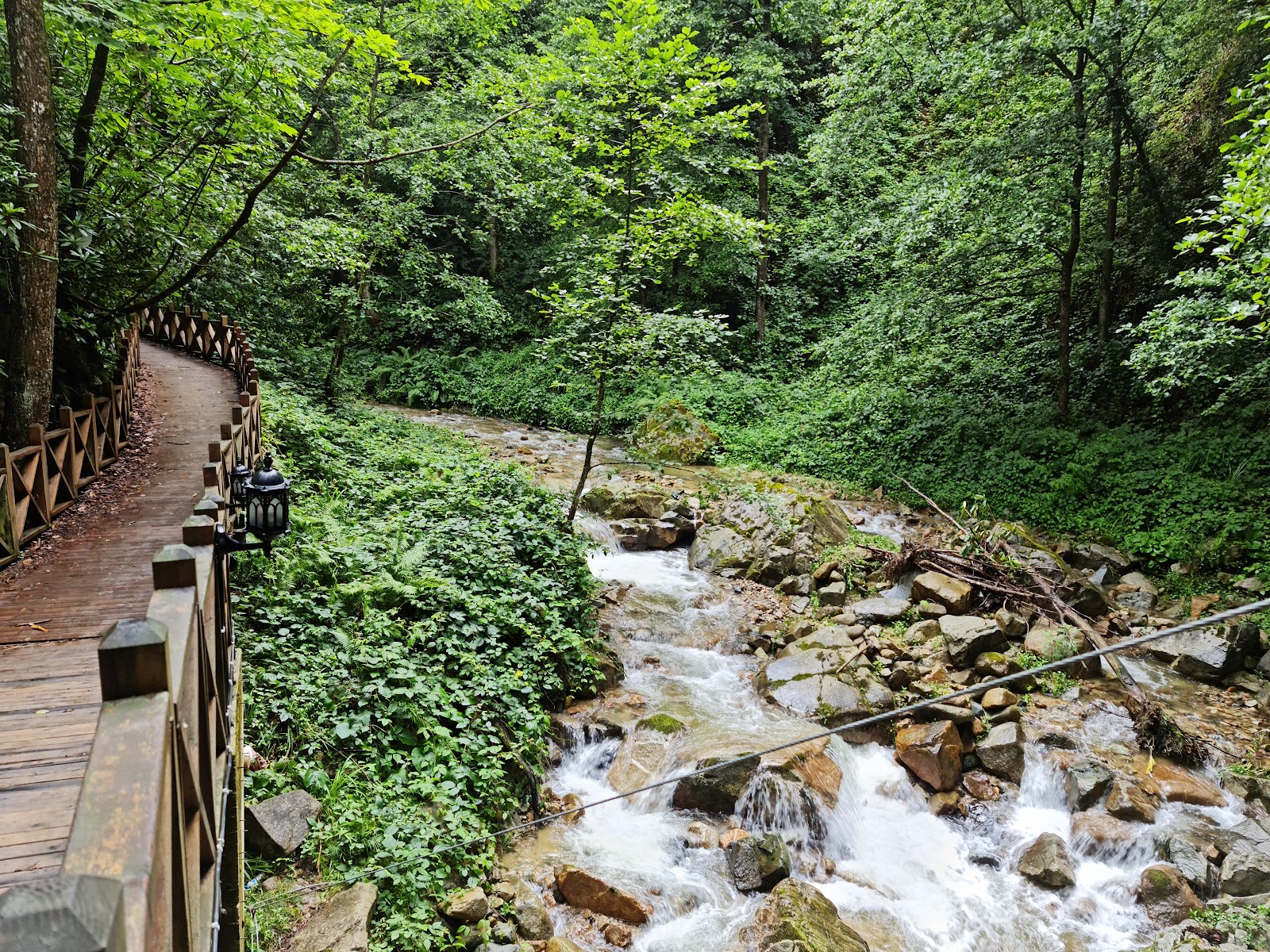 Akyamaç Şelalesi Tabiat Parkı — fotoğraf