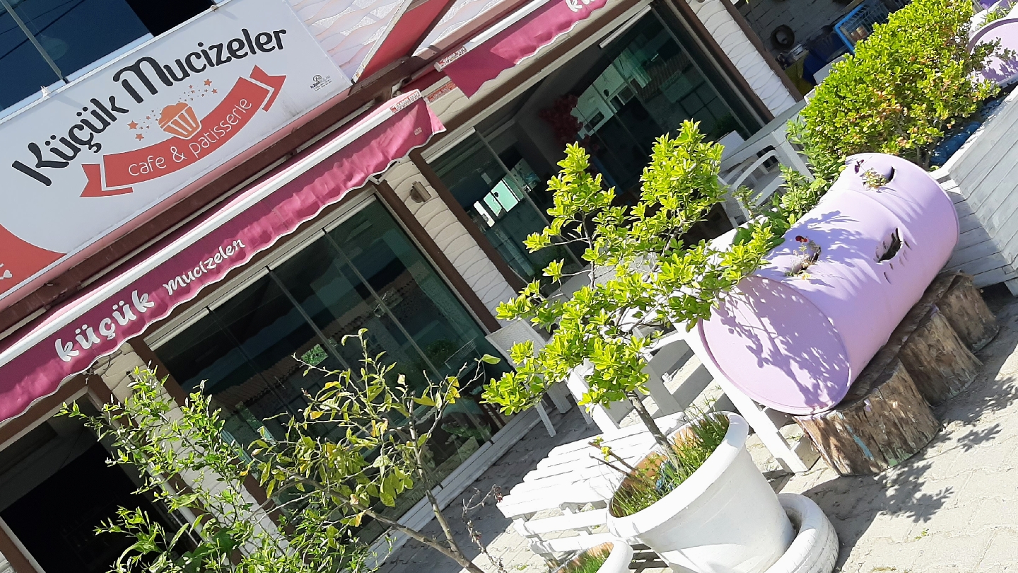 ALAÇAM Küçük Mucizeler Cafe Patisserie — photo 2