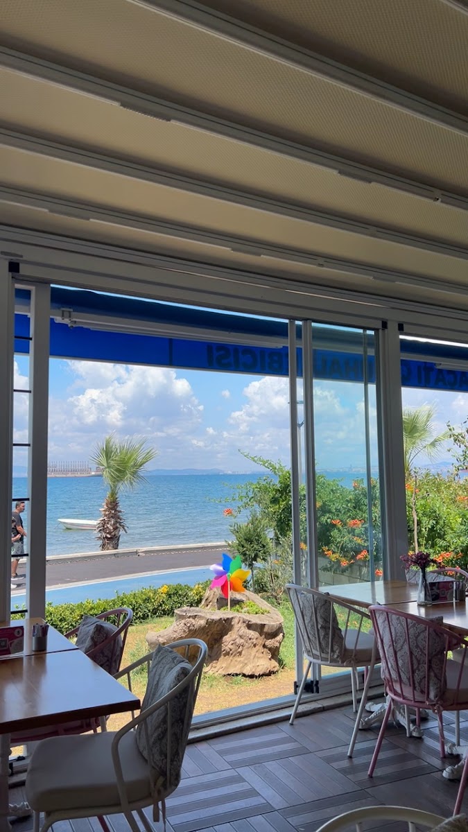 Alaçatı Muhallebicisi Çiftlikköy — fotoğraf 3