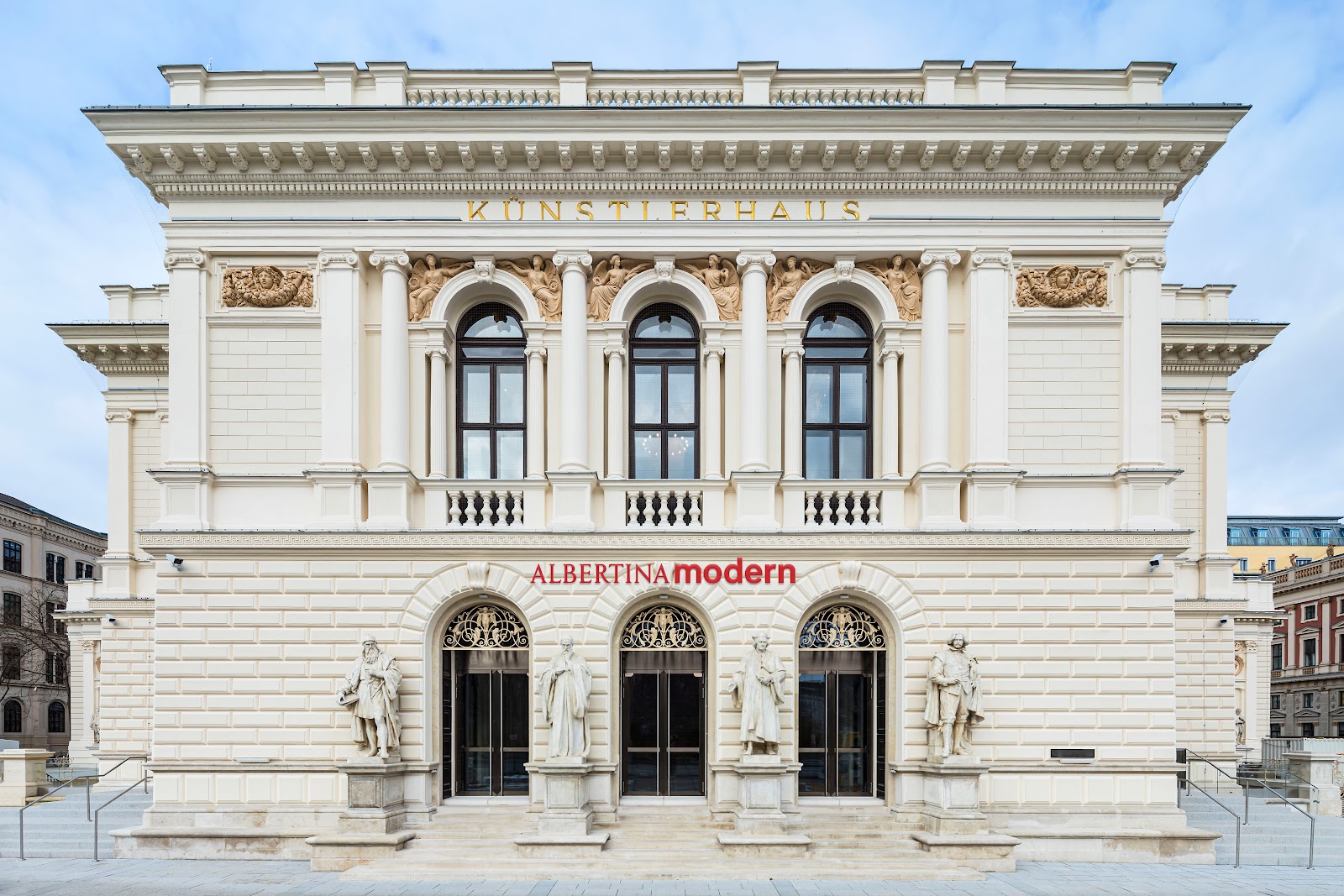 Albertina Modern — photo