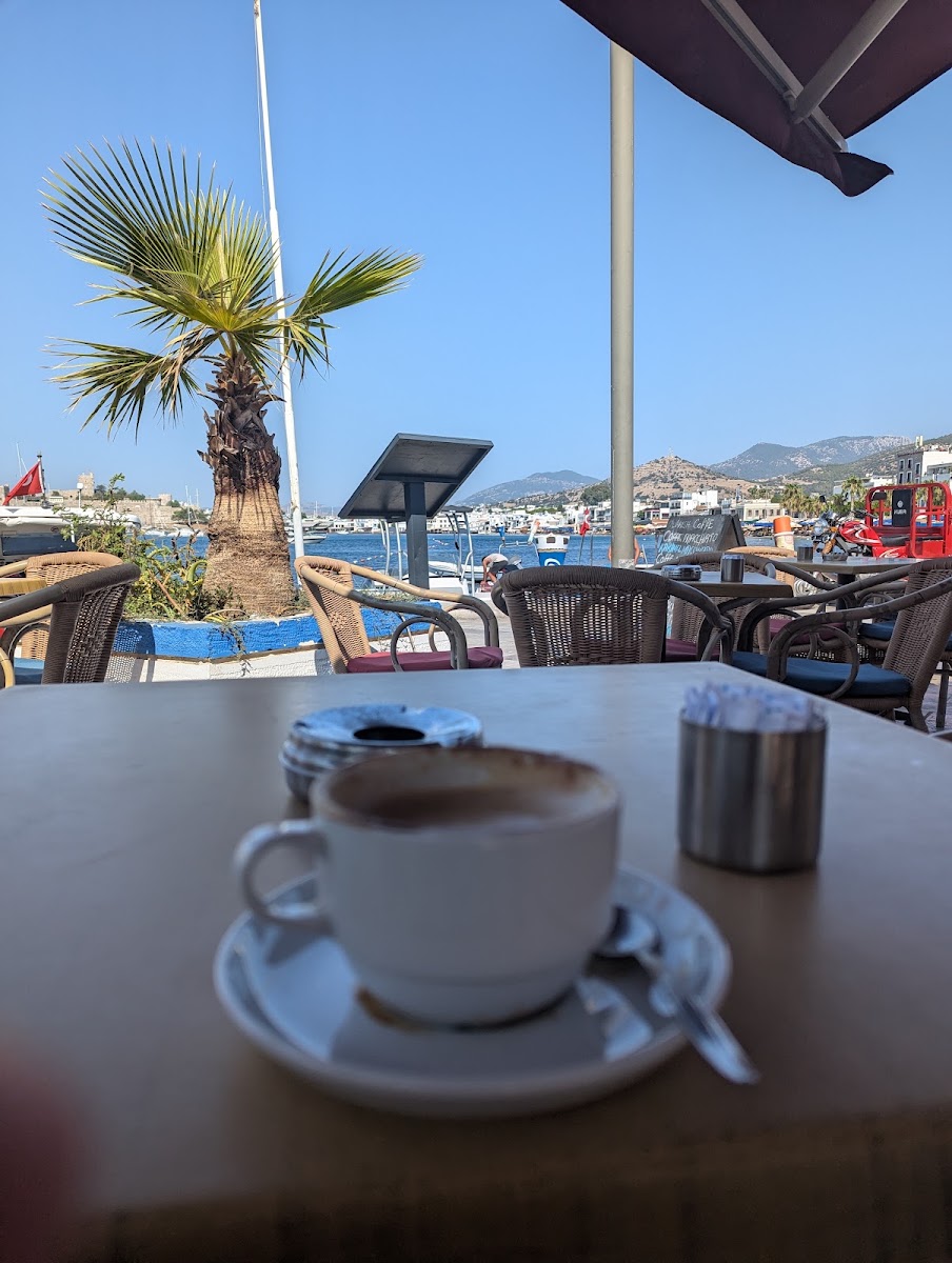 Ali Cengiz Cafe — photo 5