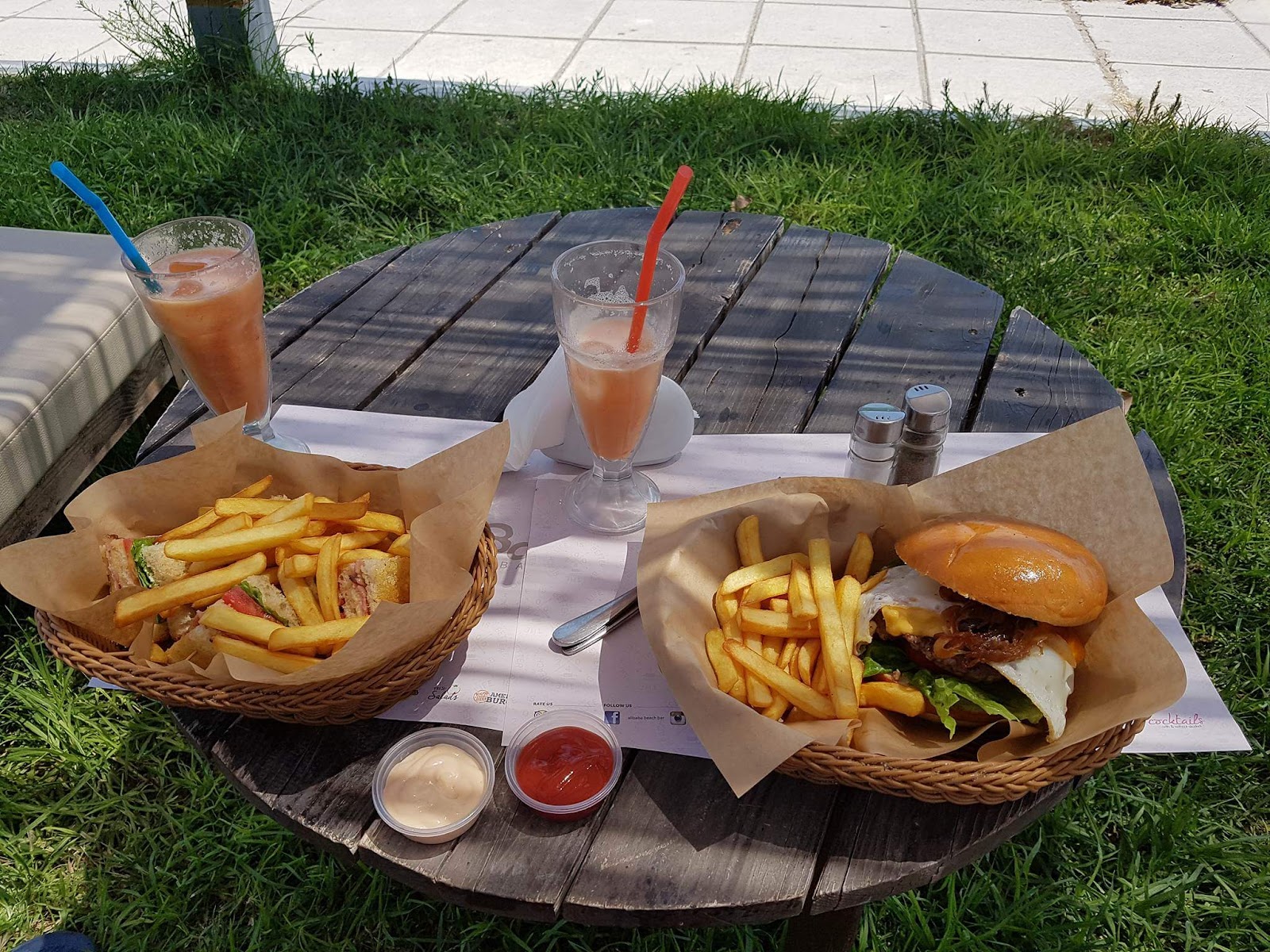 Alibaba Beach Bar — photo 11
