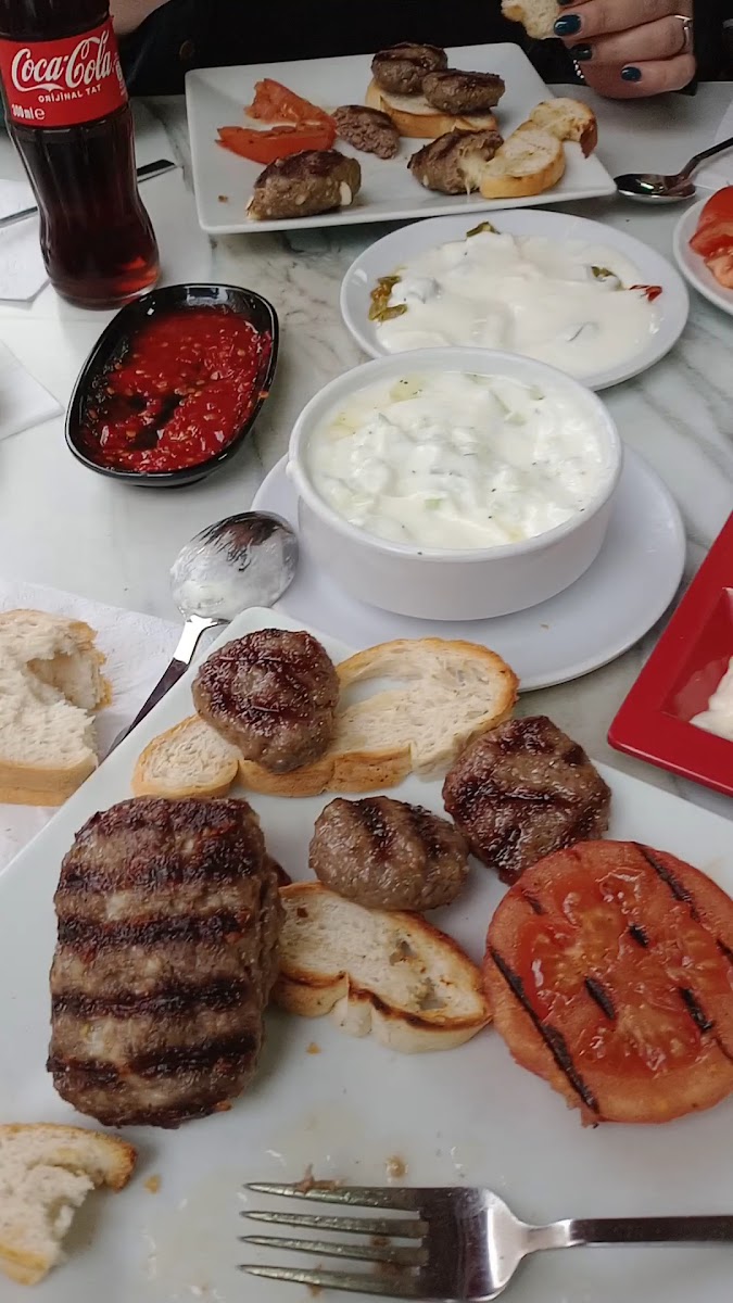 Alipaşa köfte ciğer — fotoğraf 3