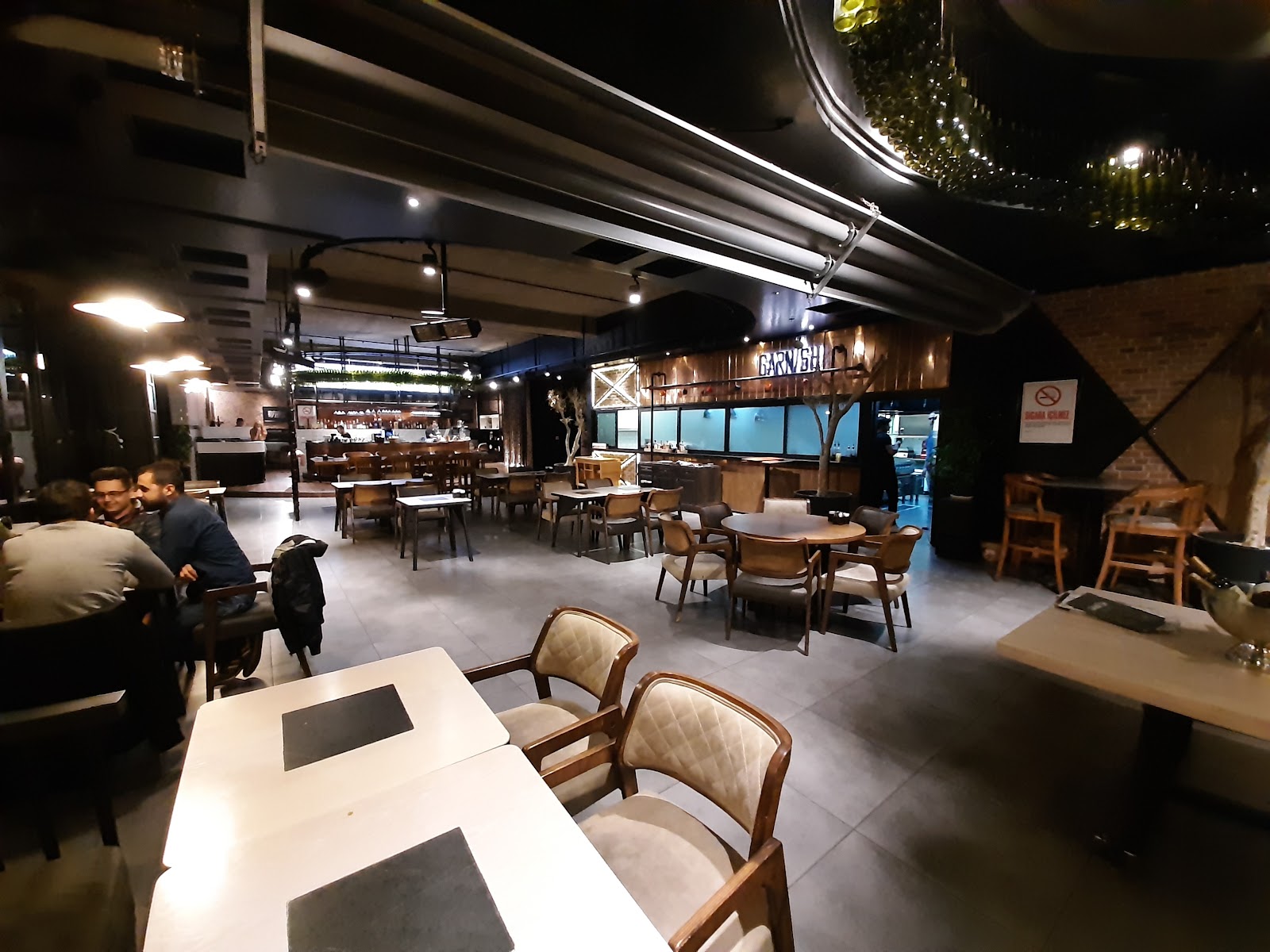 Altınçağ Garnişşh Restaurant — fotoğraf
