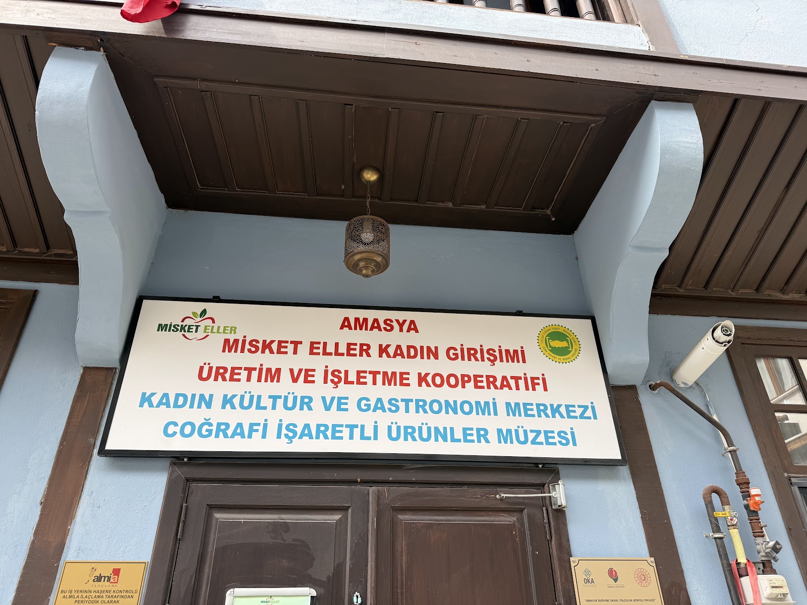 AMASYA MİSKET ELLER KADIN GİRİŞİMİ KOOPERATİFİ KADIN KÜLTÜR VE GASTRONOMİ MERKEZİ COĞRAFİ İŞARETLİ ÜRÜNLER MÜZESİ — fotoğraf 2