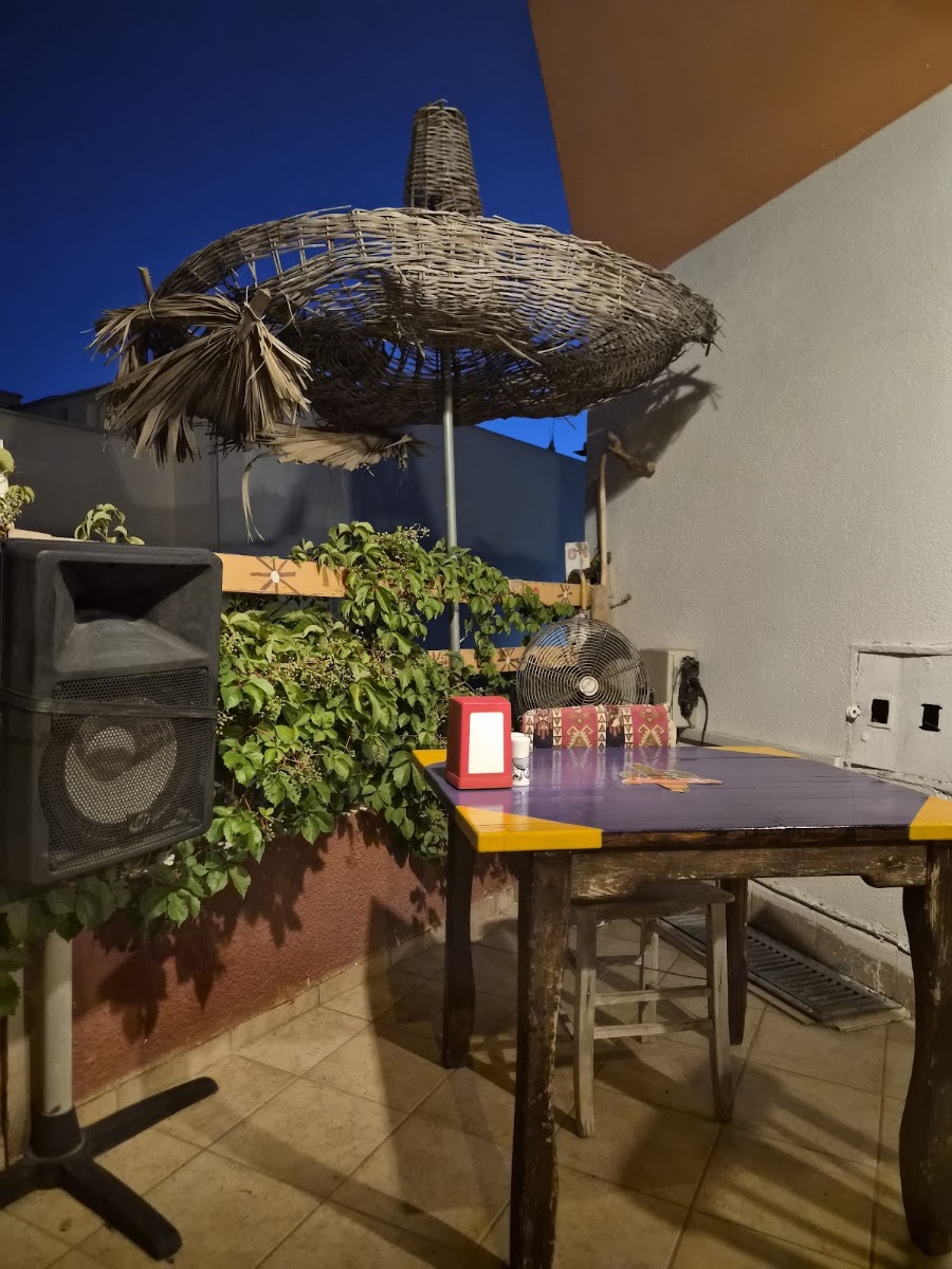 Amigos Restaurant — photo 3