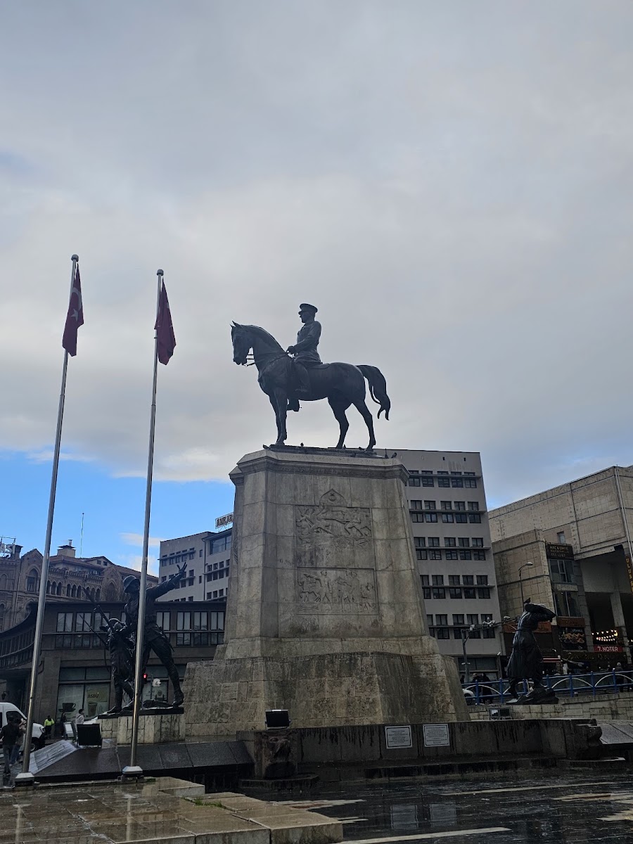 Anafartalar Çarşısı - Altındağ — fotoğraf 2