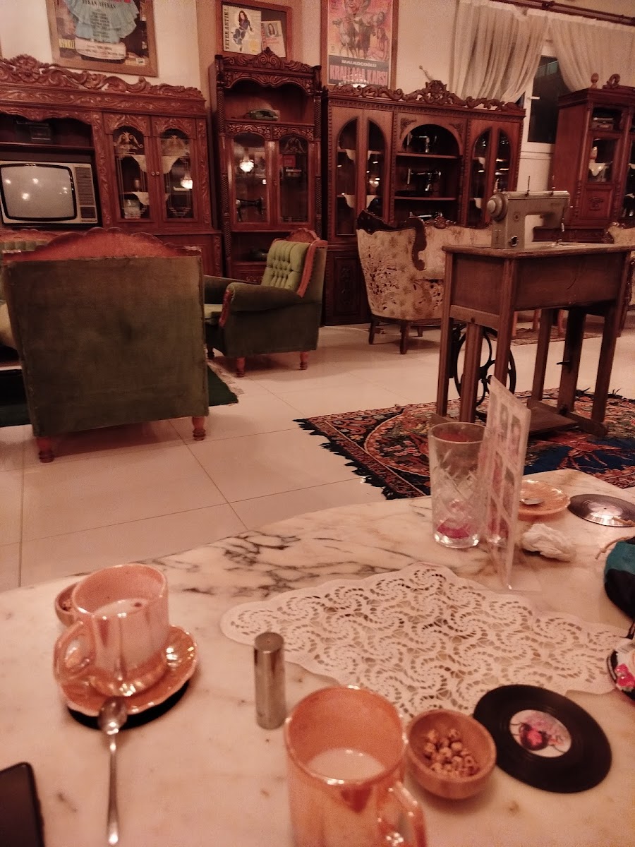 Analog Plak & Kahve Evi Selçukbey — fotoğraf 4