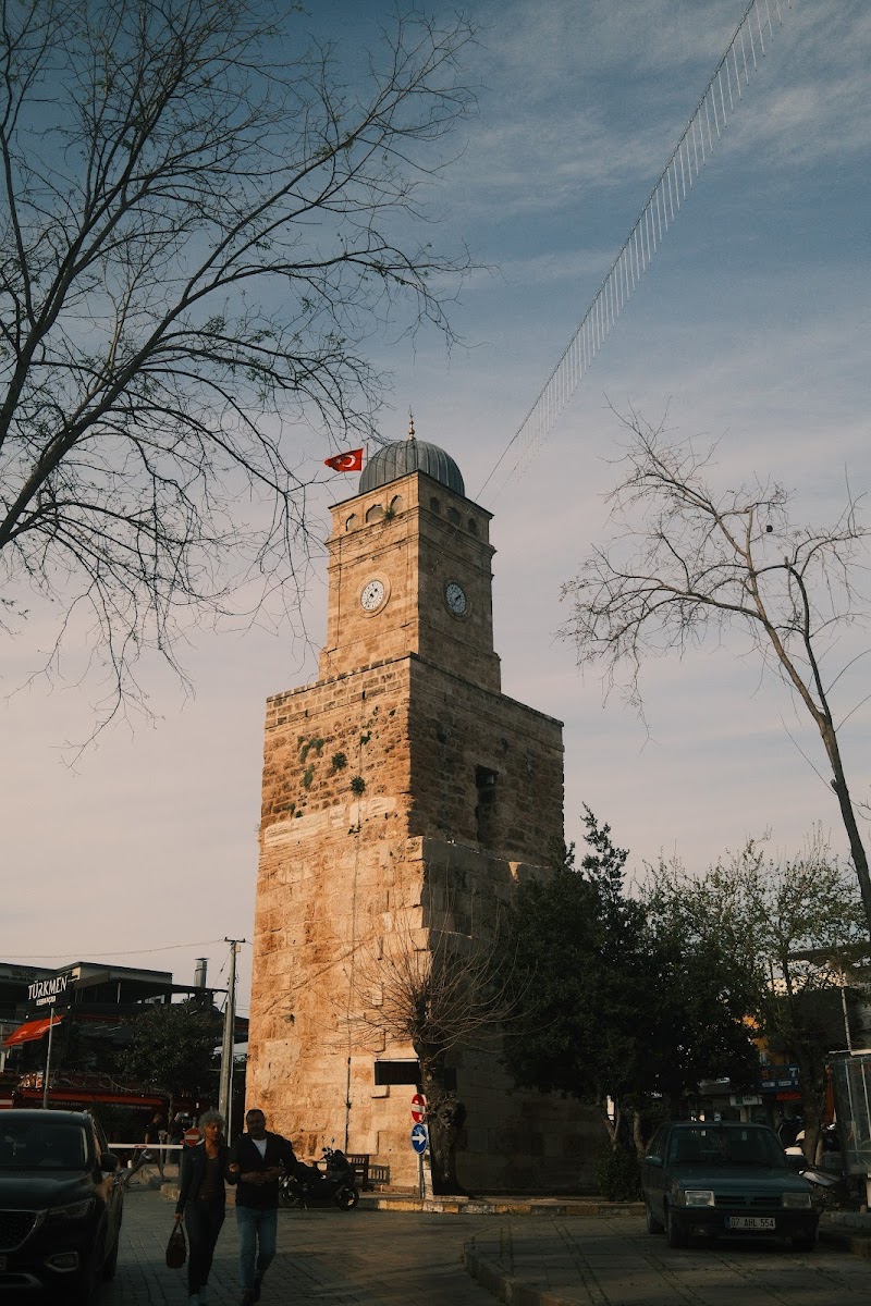 Antalya Saat Kulesi — fotoğraf 2