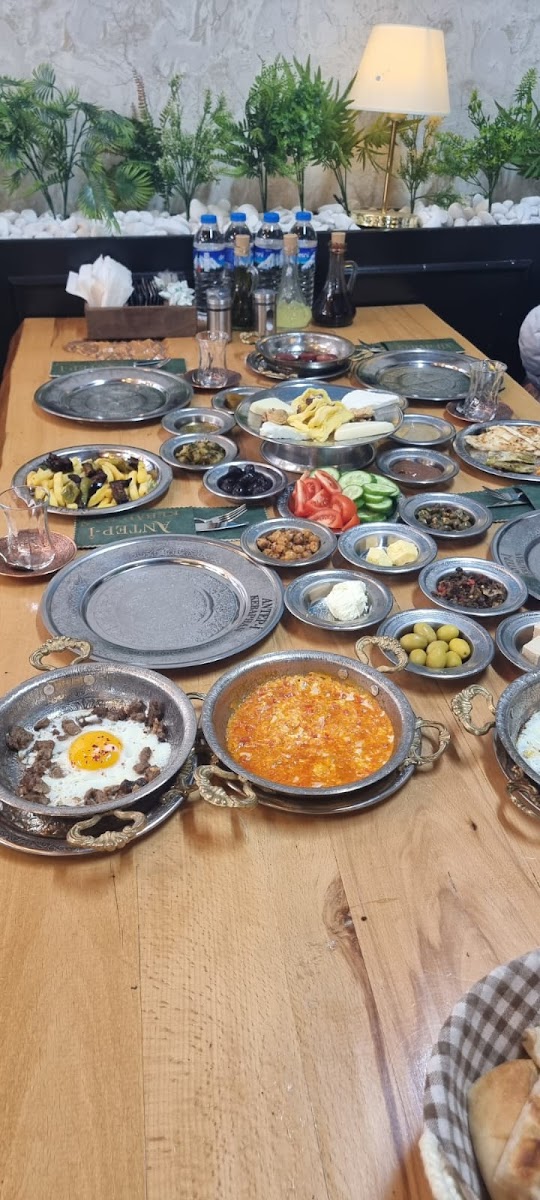 Antepi Kebap & Künefe Han ( Hunter Burger) — fotoğraf 2