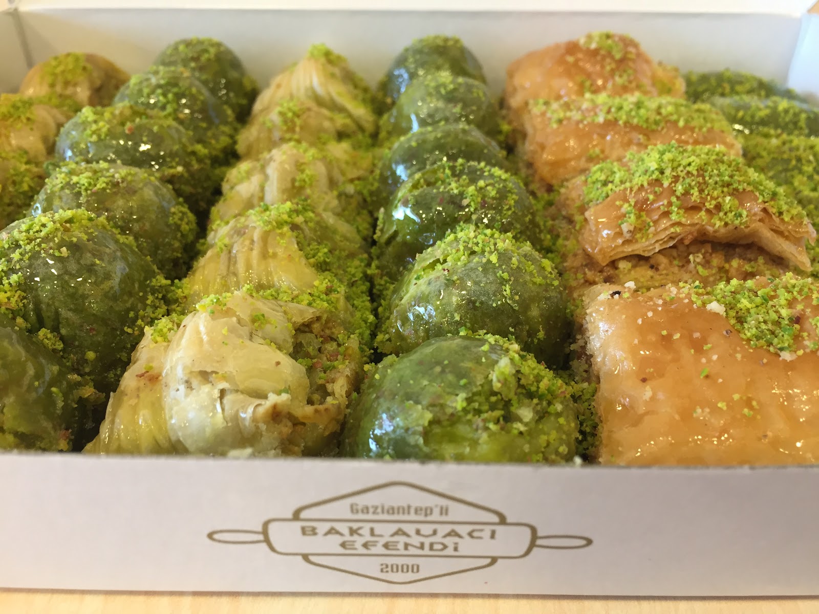 ANTEPLİ BAKLAVACI EFENDİ — fotoğraf 3