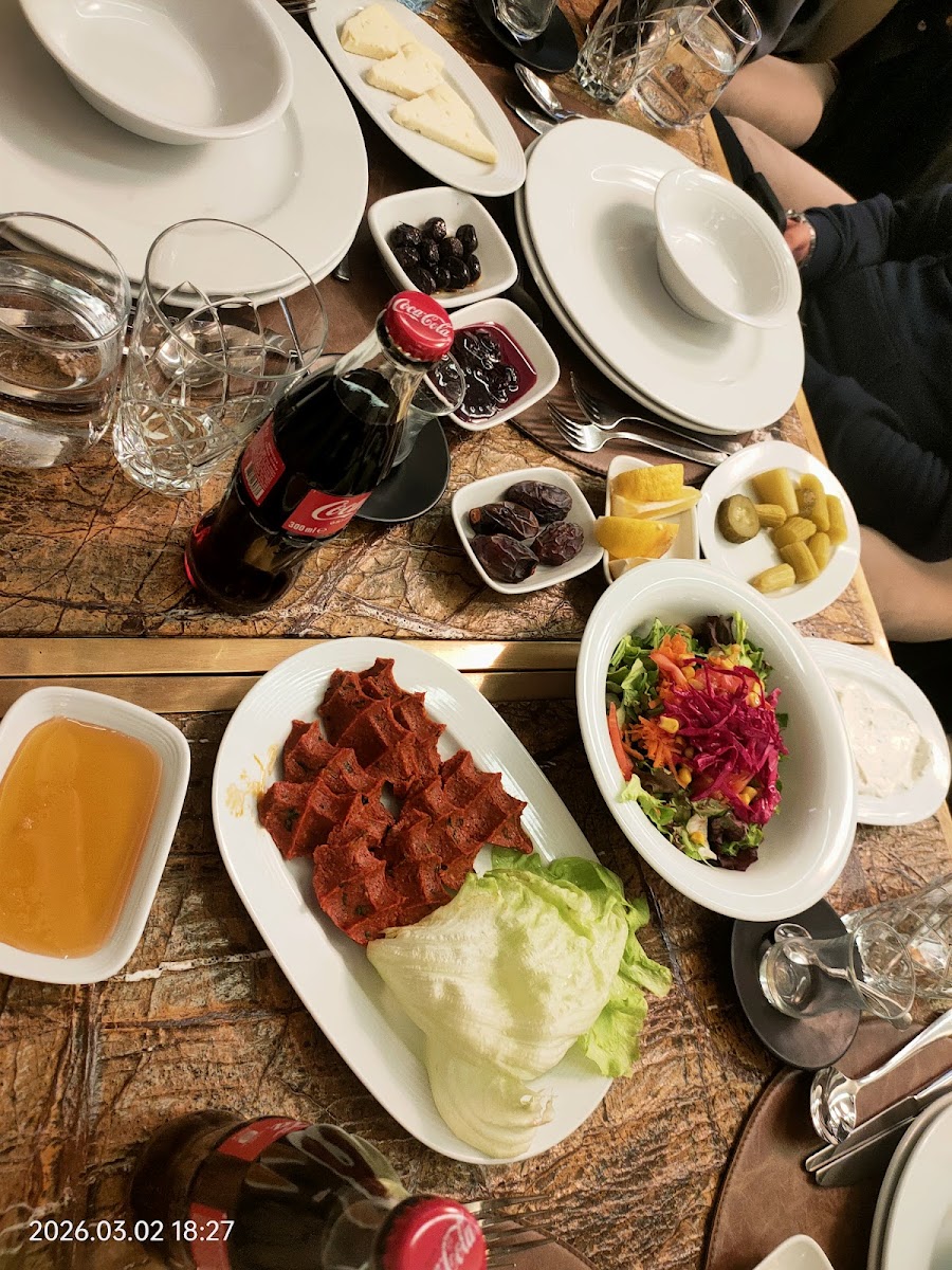 AOÇ Merkez Lokantası — fotoğraf 2