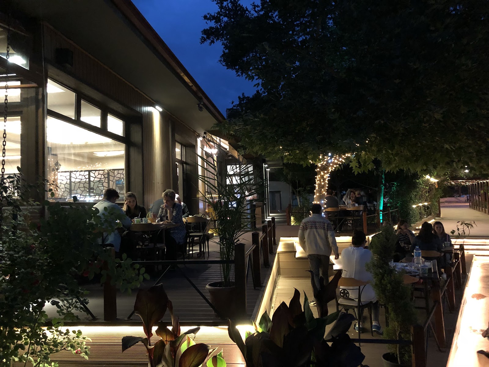 Araz Cafe & Restoran & Kebap — fotoğraf 6