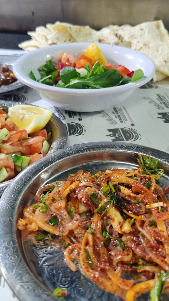 Arbedaş ocakbaşı Tavacı Ve Ciğerci Ali usta — fotoğraf 2