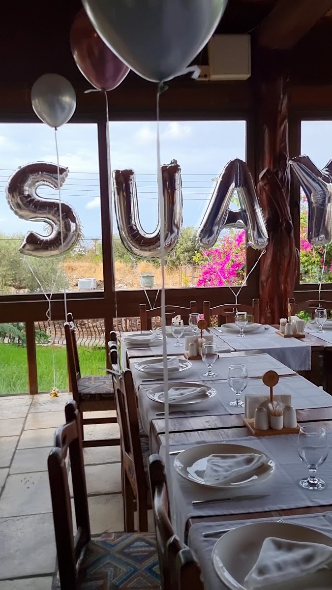 Archway Restaurant — photo 3