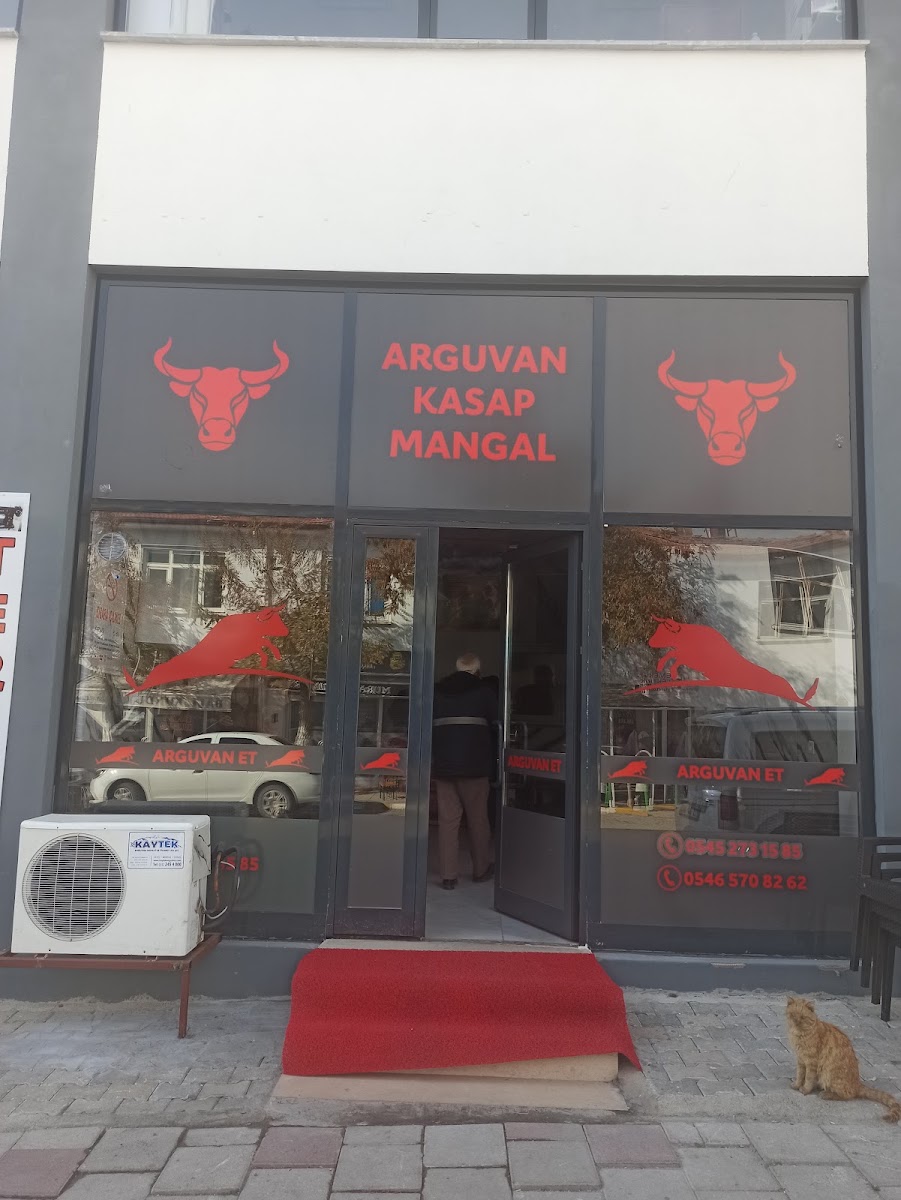 ARGUVAN KASAP MANGAL — photo