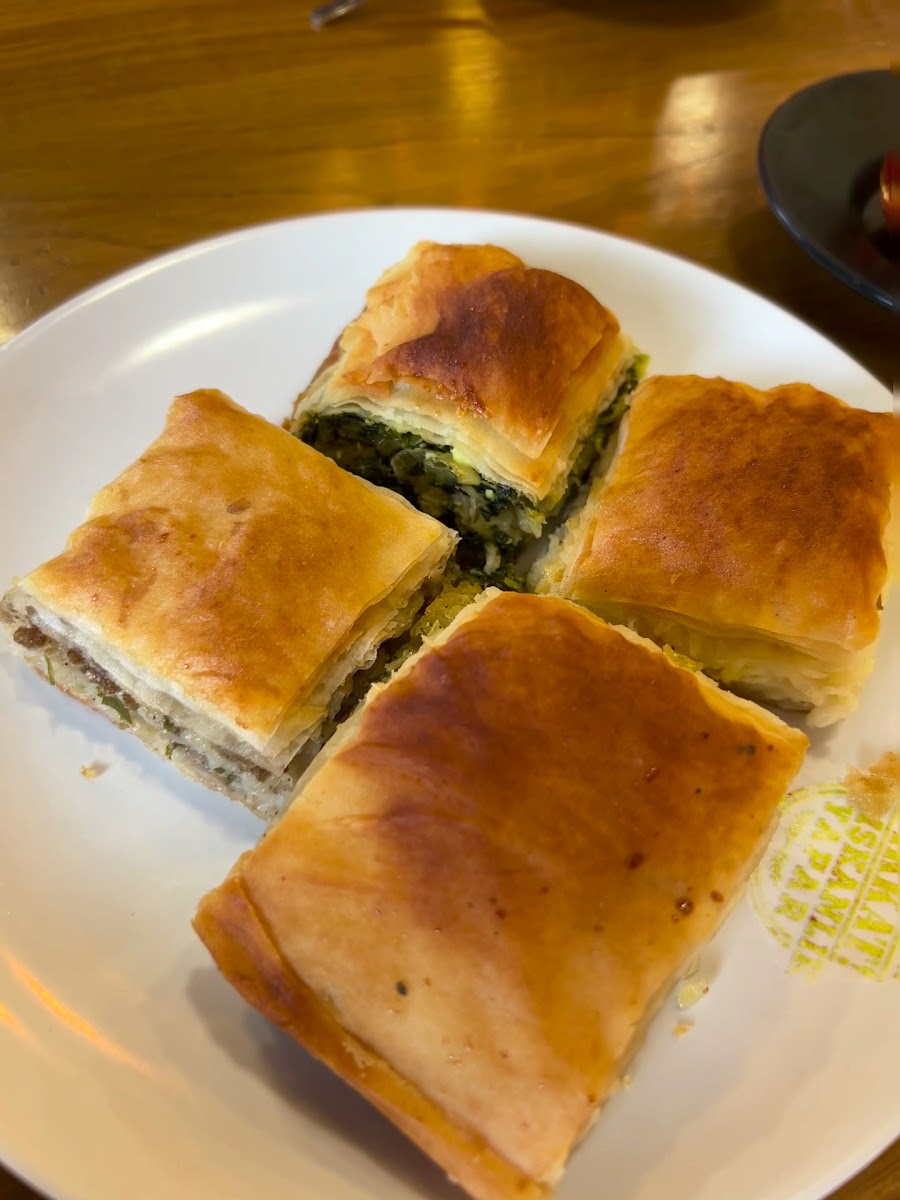 ARICIOĞLU EV BÖREĞİ — fotoğraf 3