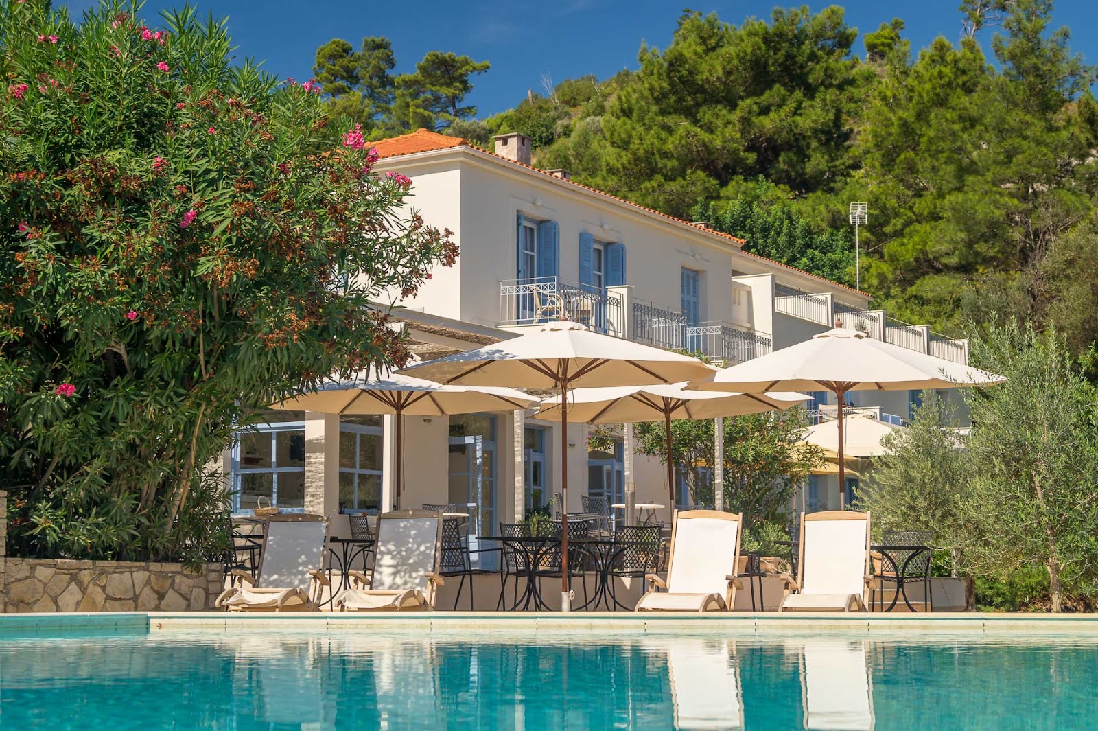 Armonia Bay Hotel — photo