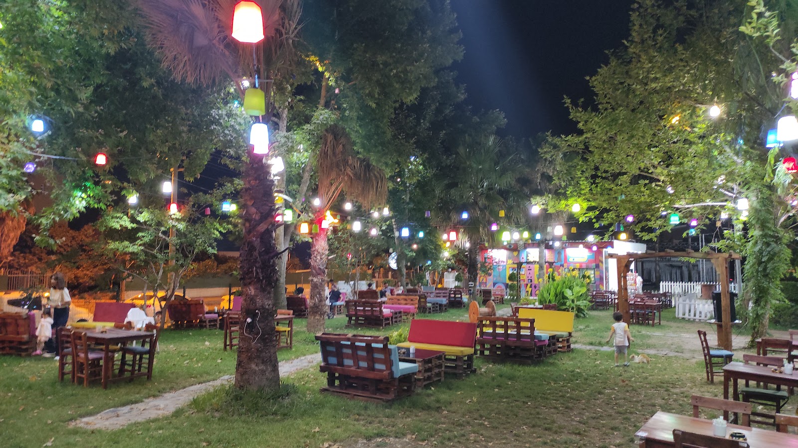 Arpacı Tesisleri Düğün Salonları ve Cafe — fotoğraf 2