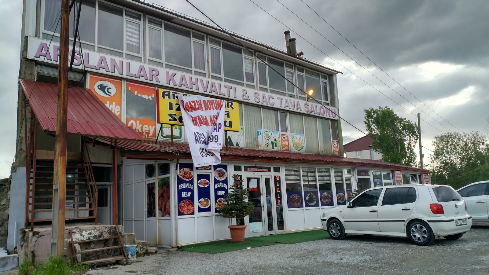 Arslanlar Pide Lahmacun Balık Restaurant — fotoğraf 1