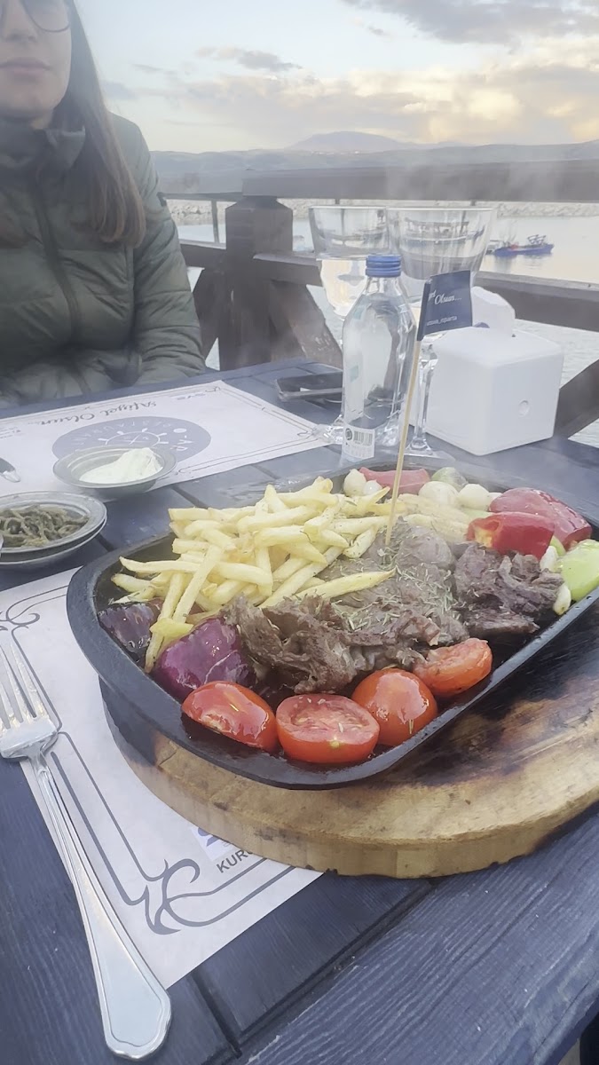 Arzava Restaurant Eğirdir — fotoğraf 3