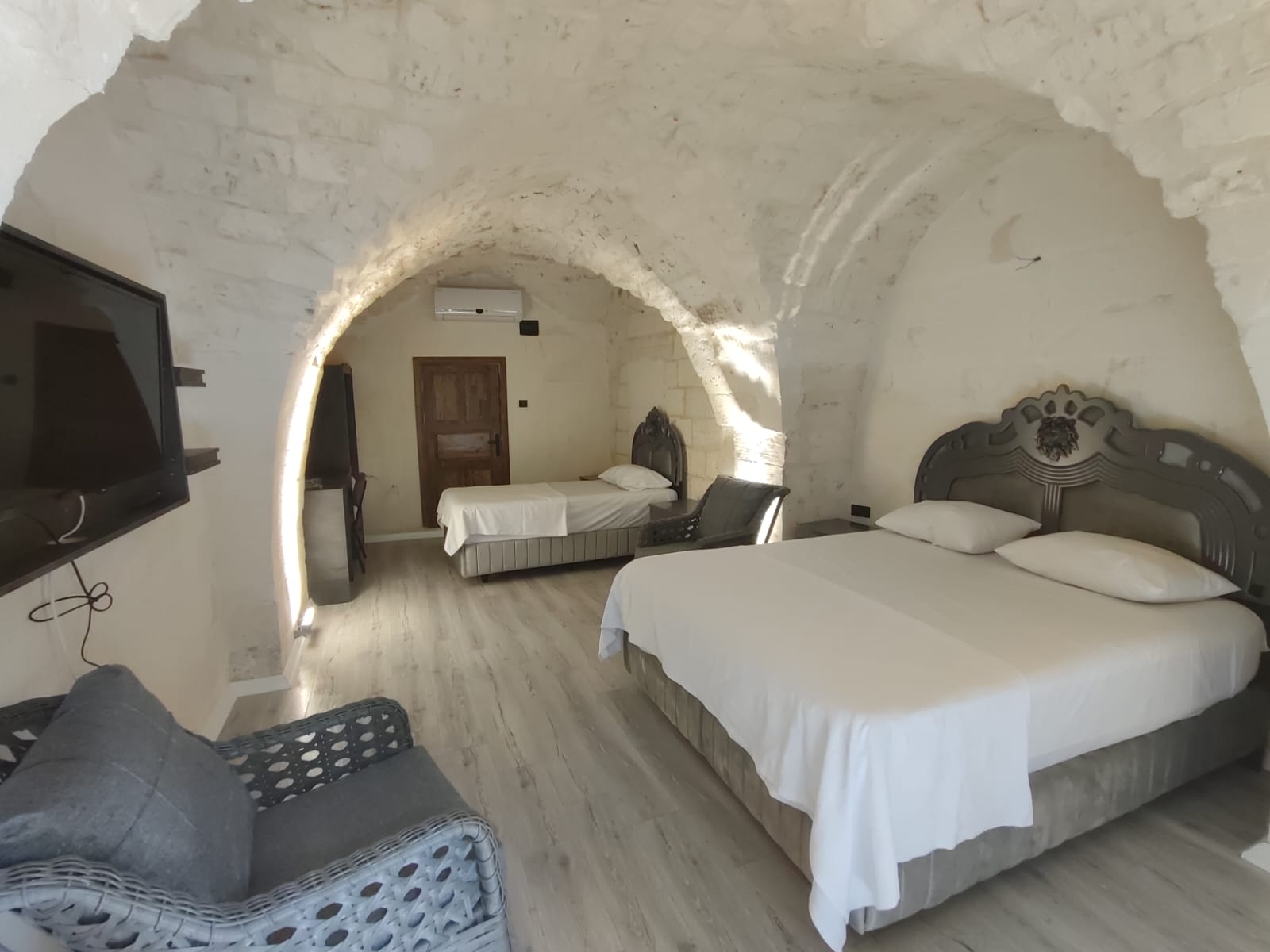 Aslan Konukevi Otel & Sıra Gecesi — fotoğraf 8