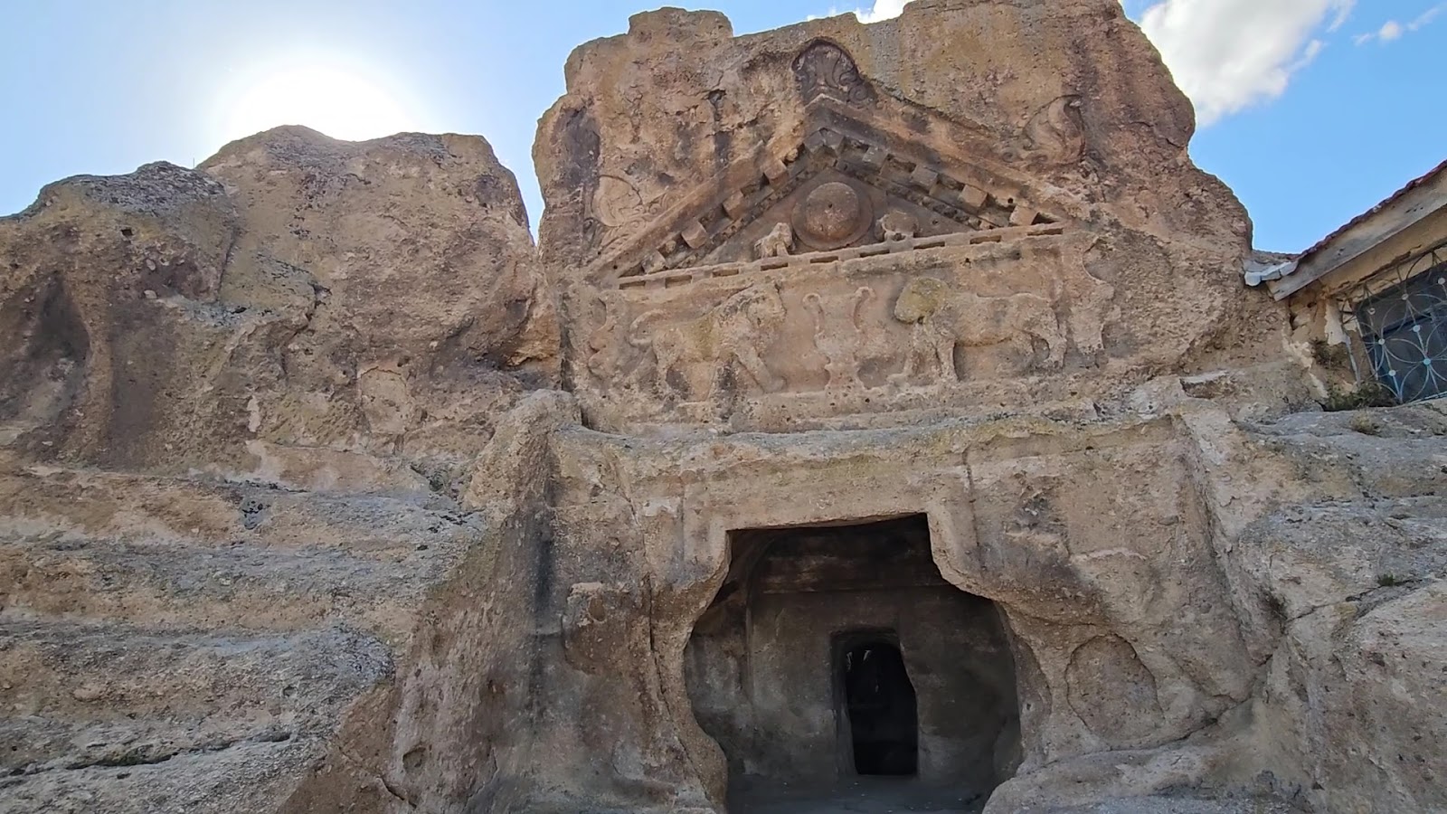 Aslanlı Mabet — photo 3