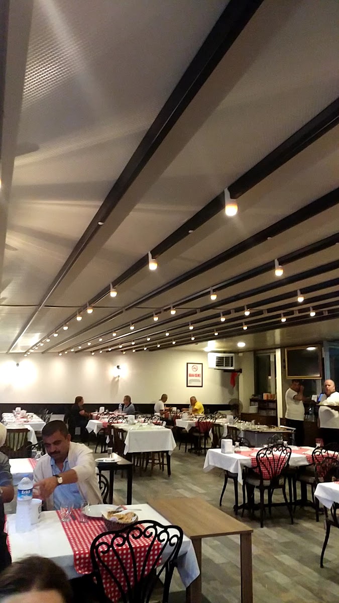 Asma Altı Ocakbaşı Restaurant — fotoğraf 3