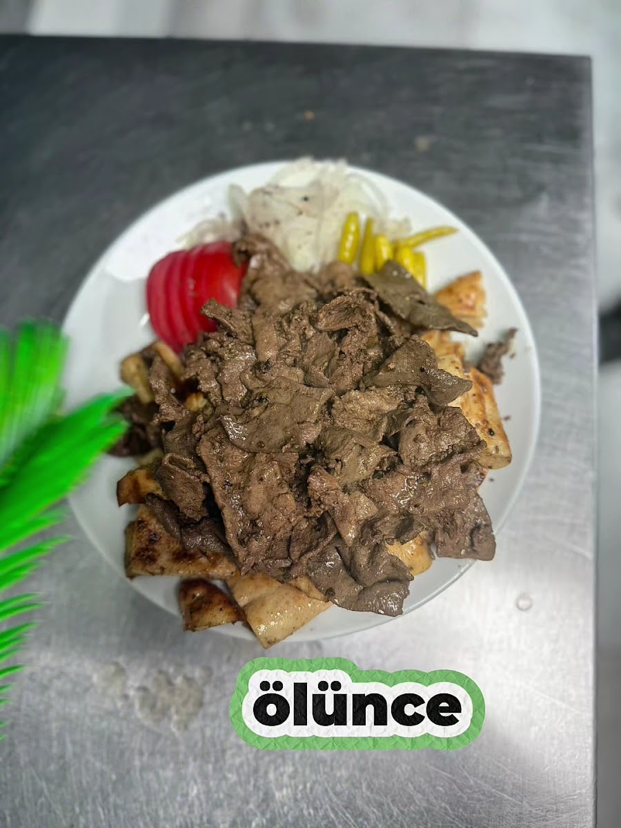 Asmalı Bahçe Yaprak Ciger Köfte Sucuk — fotoğraf 3