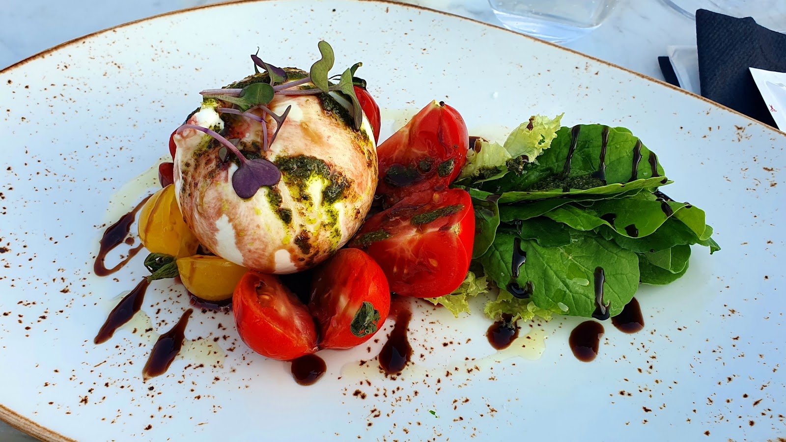 Asmani Restaurant — photo 5