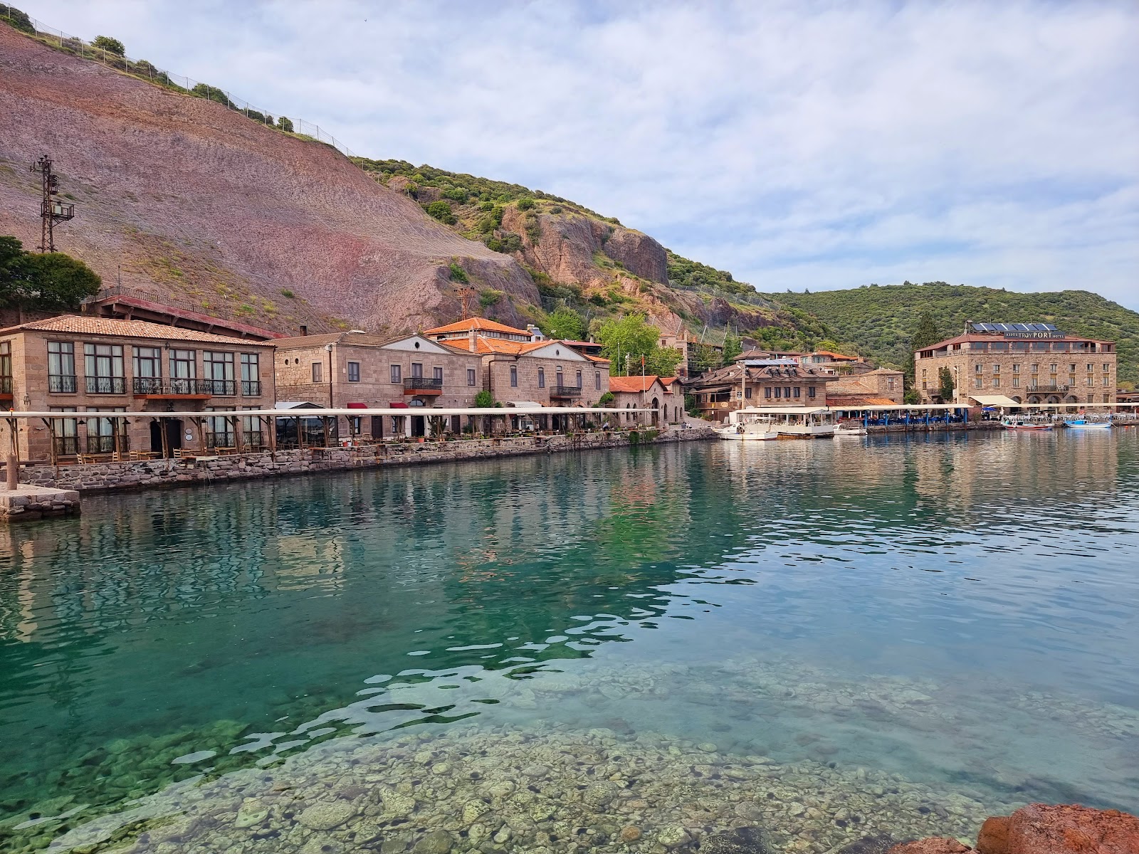 Assos Antik Liman — fotoğraf